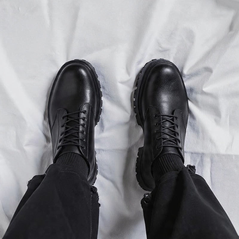 The Urban Pulse | Modern High-Activity Sneaker